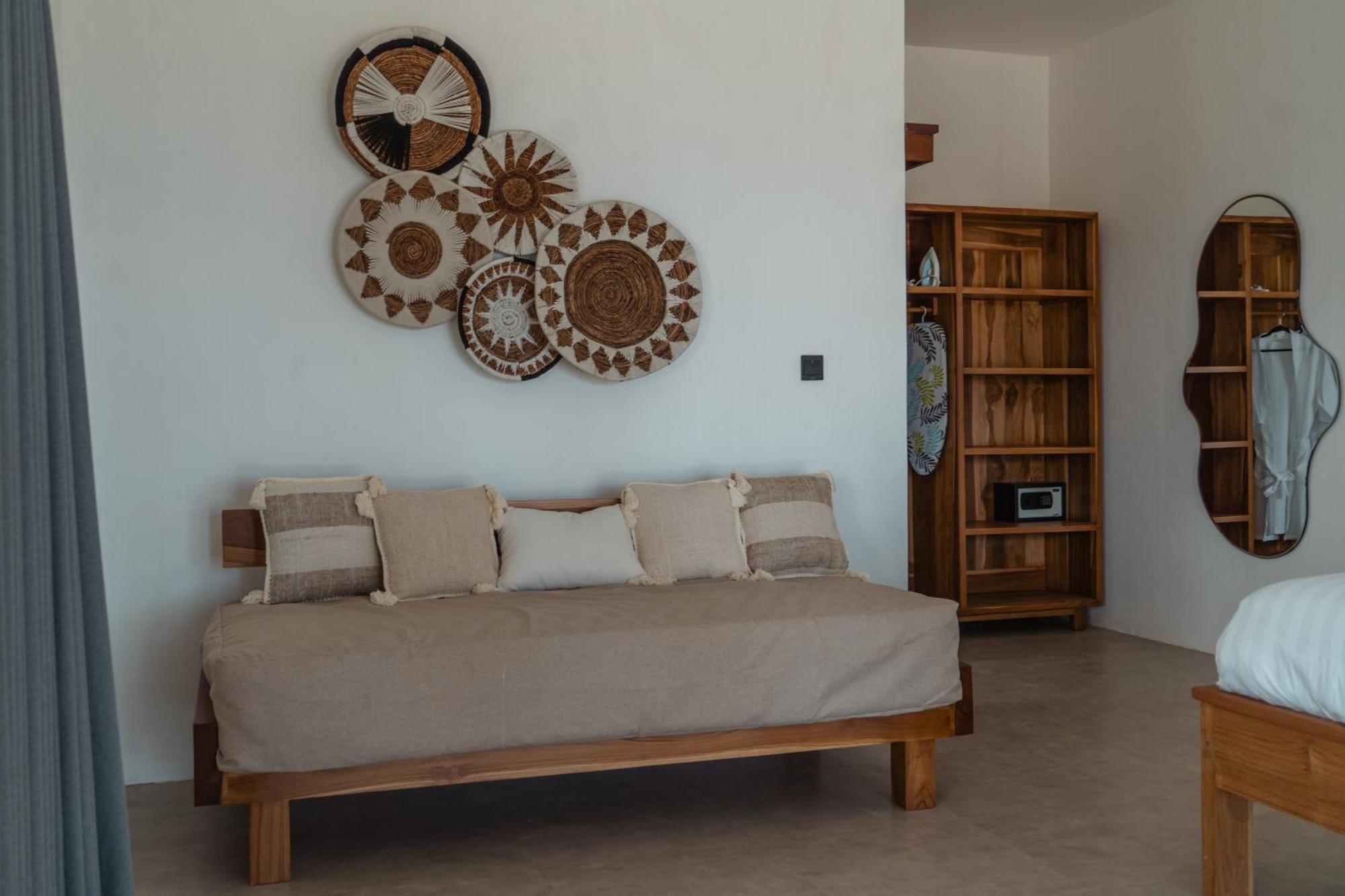Sunscape Villa - Beachfront And Private Pool 吉利阿尔 外观 照片